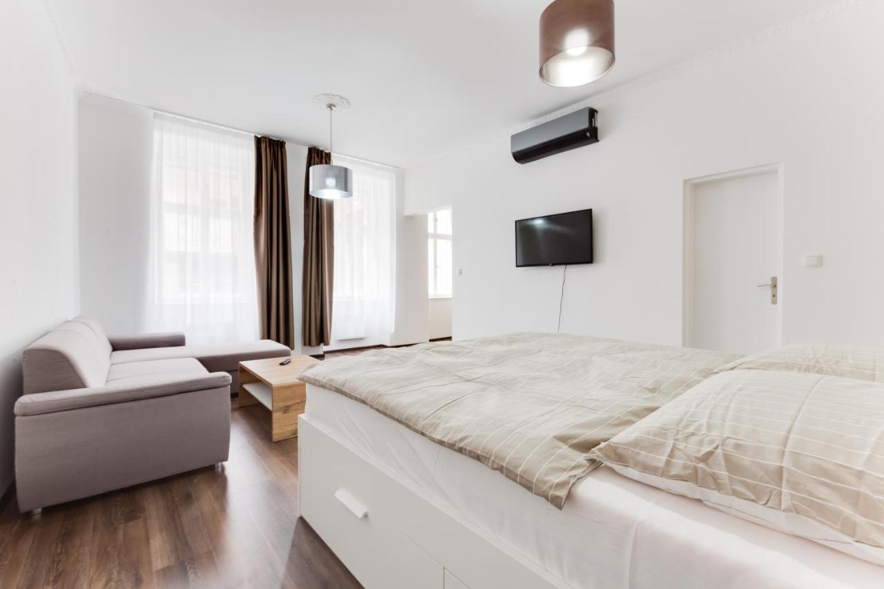 Free Days Luxury Apartment Prag Exterior foto